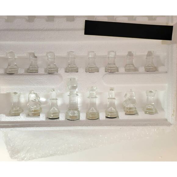 NIB RARE Unique Gifts by House of Lloyd 12" Rectangle Glass Chess Board Set - Picture 6 of 10